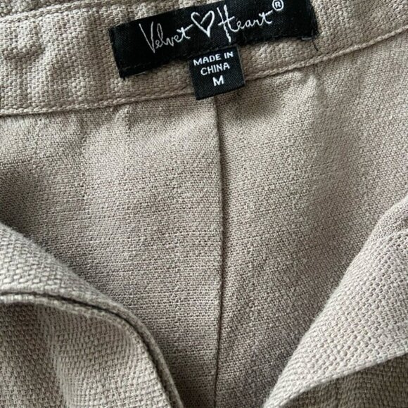 Velvet Heart Grey/Brown Button-Up Shirt with Frayed Hem Women’s Size Medium - Picture 4 of 7